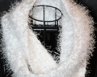 White as snow Infinity Scarf