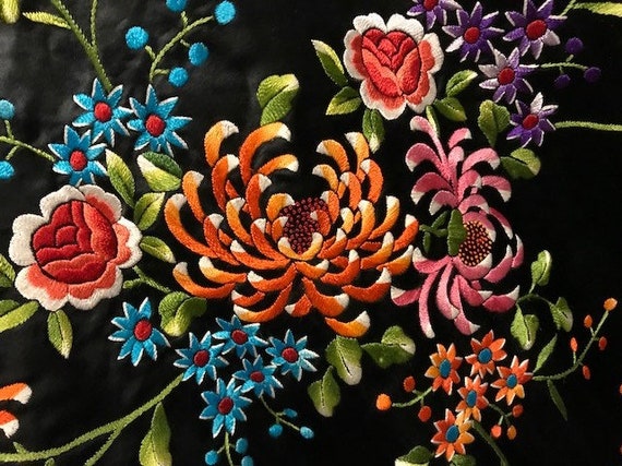 Plum Blossoms Vintage Chinese Silk Embroidered Jac
