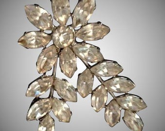 Gaye Charm Donald Simpson Unsigned Rhinestone Flower Brooch
