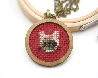 Cat necklace Cat cross stitch necklace Embroidery necklace Embroidery jewelry Cat jewelry Animal necklace Animal Jewelry Pet portrait
