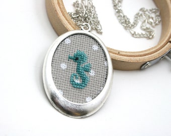 Seahorse necklace Cross stitch necklace Embroidry necklace Aquatic animal Animal jewelry Animal necklace Seahorse jewelry Hippocampus Ocean