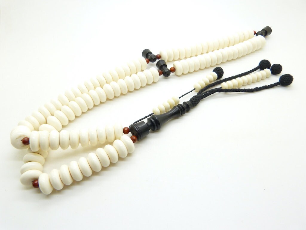 Gros Chapelet Sahdhili Tasbih Subha Misbah en Os de Chameau et Ébène