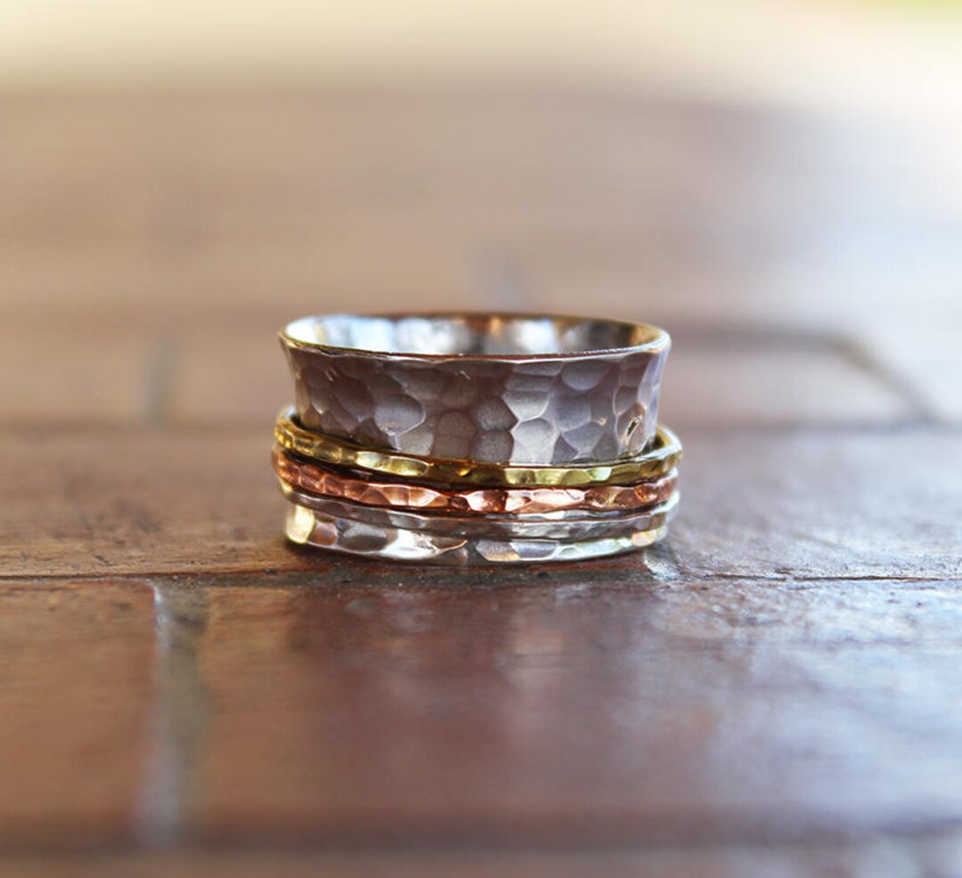 Hammered Silver Spinner Ring 3 Bands - Etsy