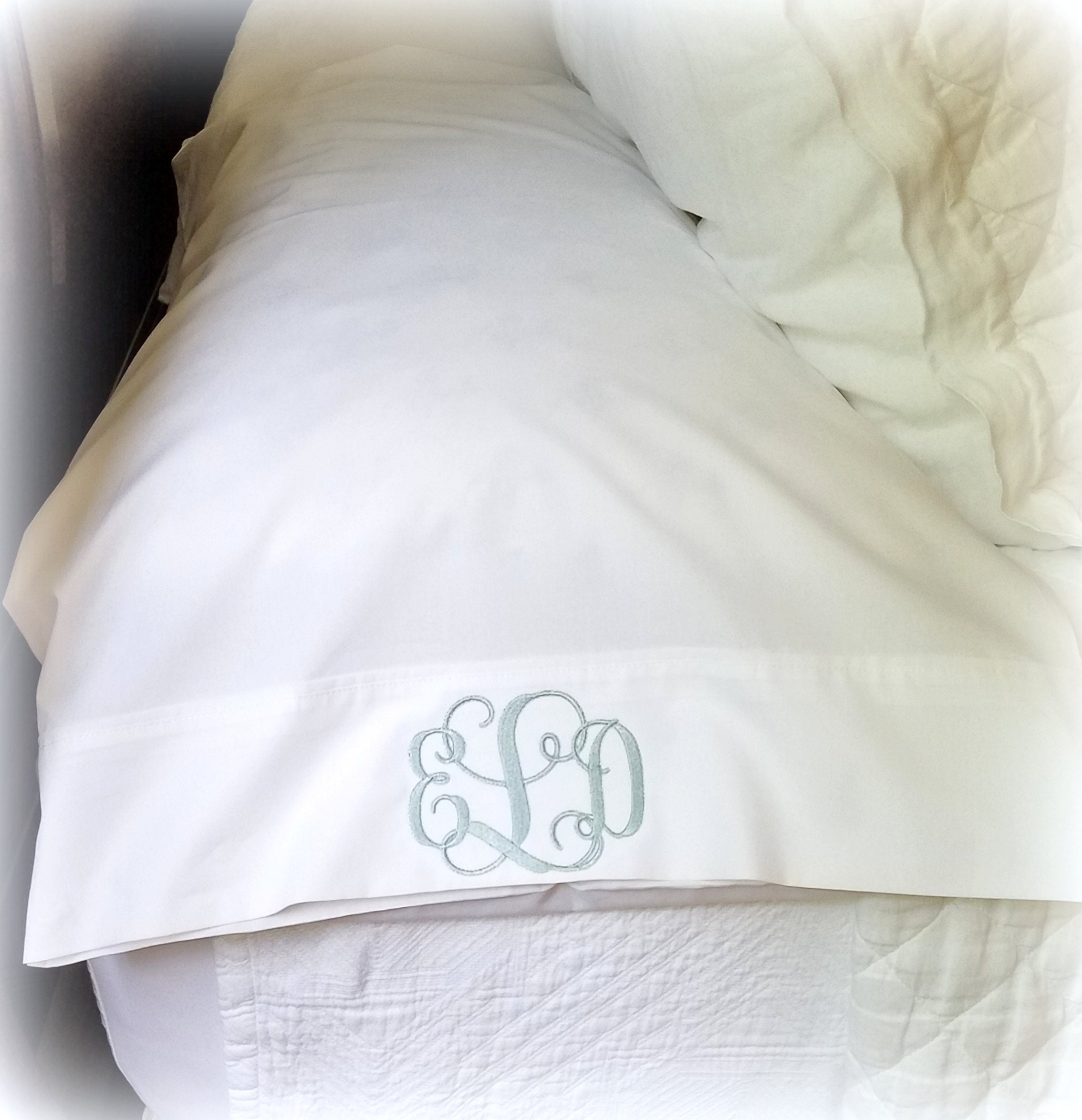 Monogrammed Big Print Pillowcase Set – United Monograms