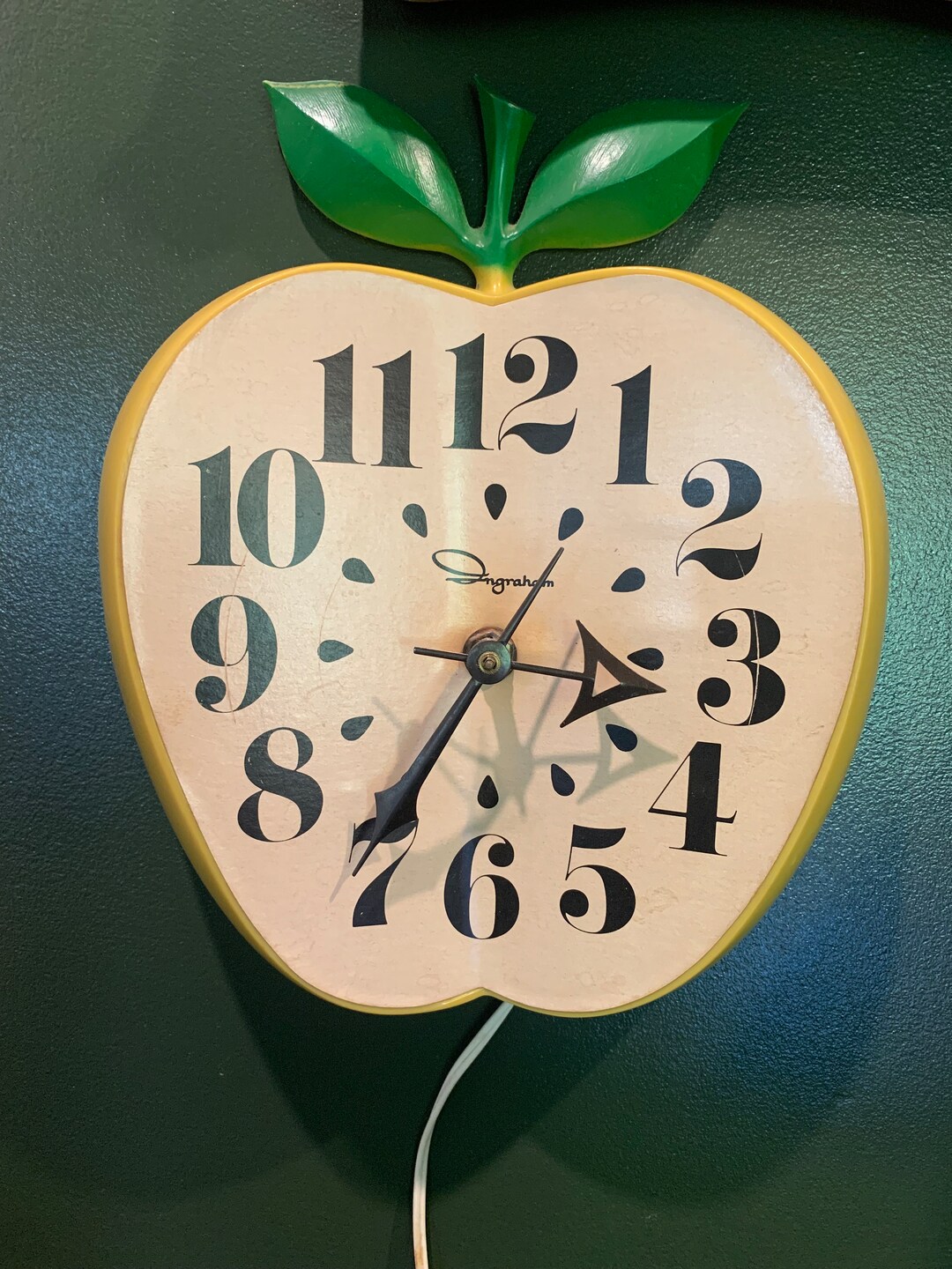 Vintage Rare Yellow Ingraham Kitchen Wall Clock Etsy