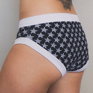 Scrundlewear Ladies Underwear PDF Sewing Pattern, Boyshorts, Briefs and More, XS-XXXL image 4