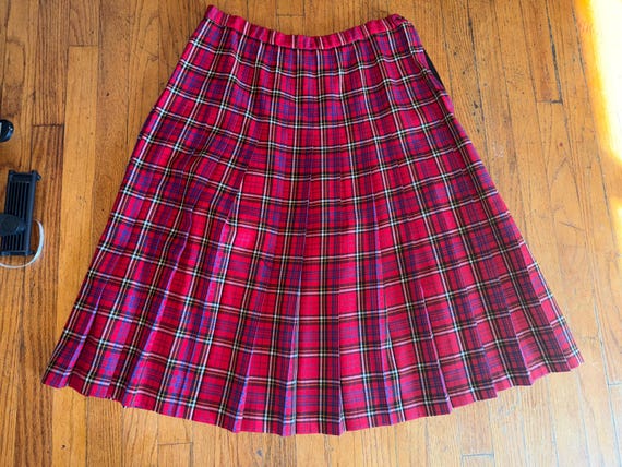 Pendleton, pendleton skirt size 16 red plaid Christmas Women’s