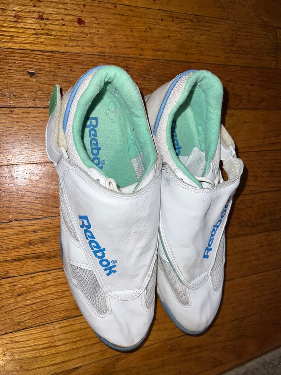 WoMens 80s Classic ReeBoK Velcro Shoes Size 8 vin… - image 2