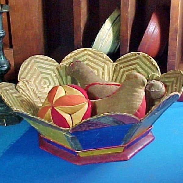 Antique Wallpaper Bowl, Amish Sewing Basket, Vibrant Colors, Antique Folk Art