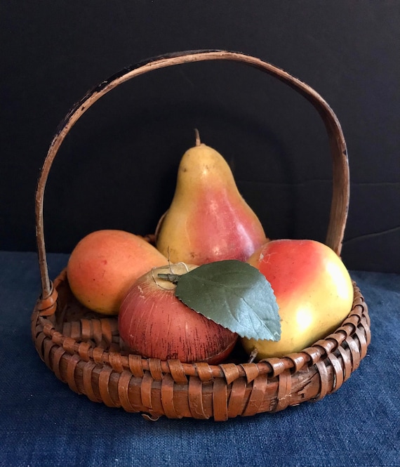 アメリカアンティークのリンゴかご アメリカアンティークのリンゴかご