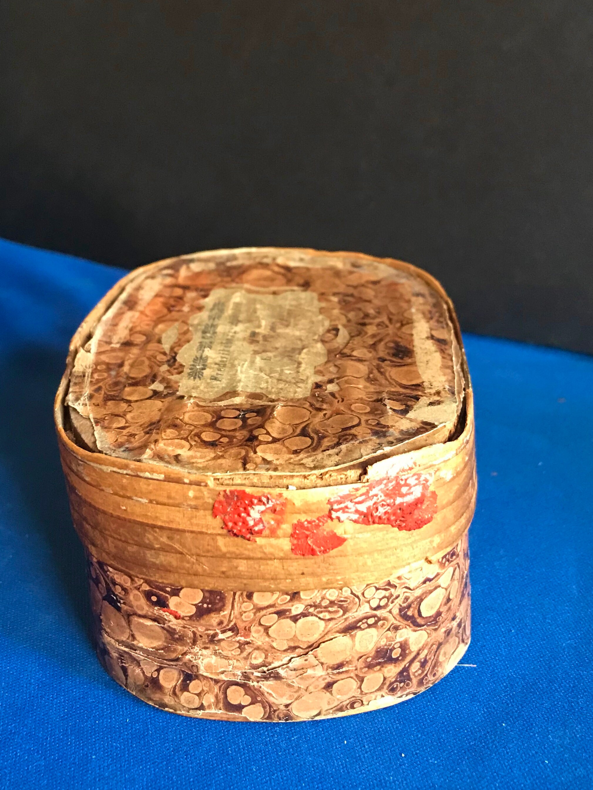 Caja antigua de madera doblada cubierta de papel de mármol | Etsy