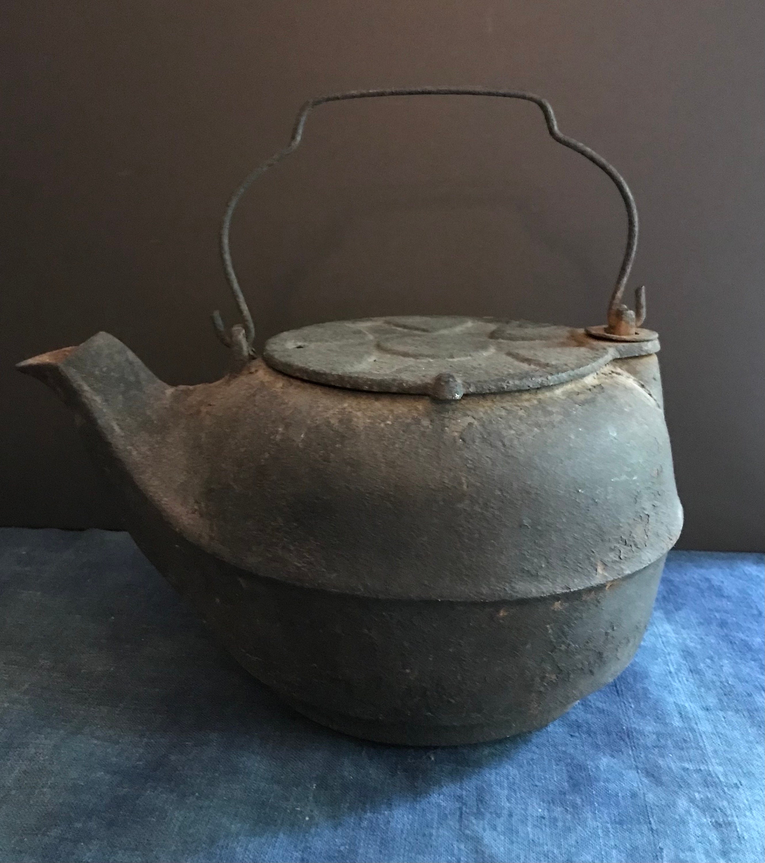 Vintage Cast Iron Campfire Tea Kettle Black Pot No. 8 with Swivel Lid  Humidifier