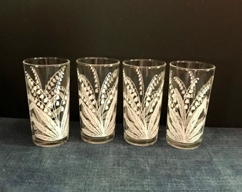 Vintage Jeannette Glass Lily of the Valley Glasses