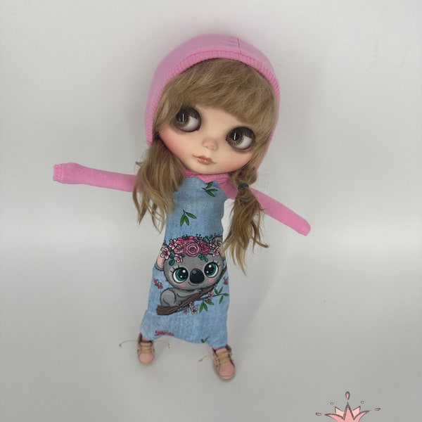 Blythe special onesie with extra long sleevesNEW! Limited stock!