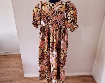 Upcycled Vintage 70s Floral Cotton Dress, Puff Sleeves, Size M/L