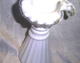 FENTON ART GLASS - Silver Crest Wheat Vase
