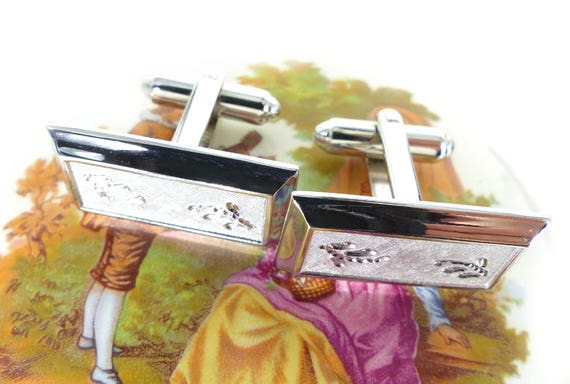 Beautiful pair of wedding cufflinks, cross hatch … - image 3