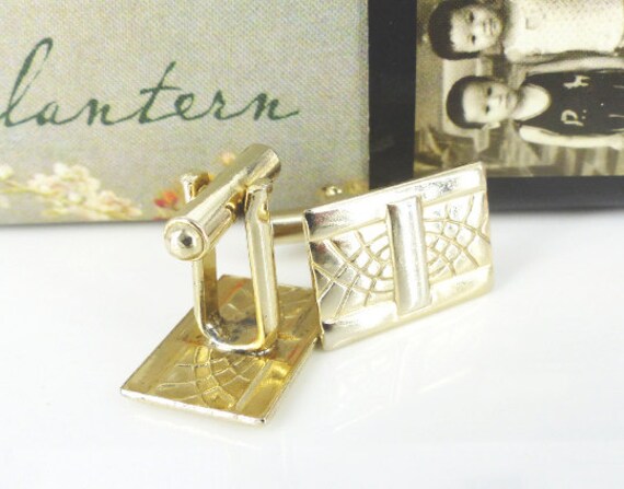 Art Deco inspired vintage pair of gold cufflinks.… - image 4