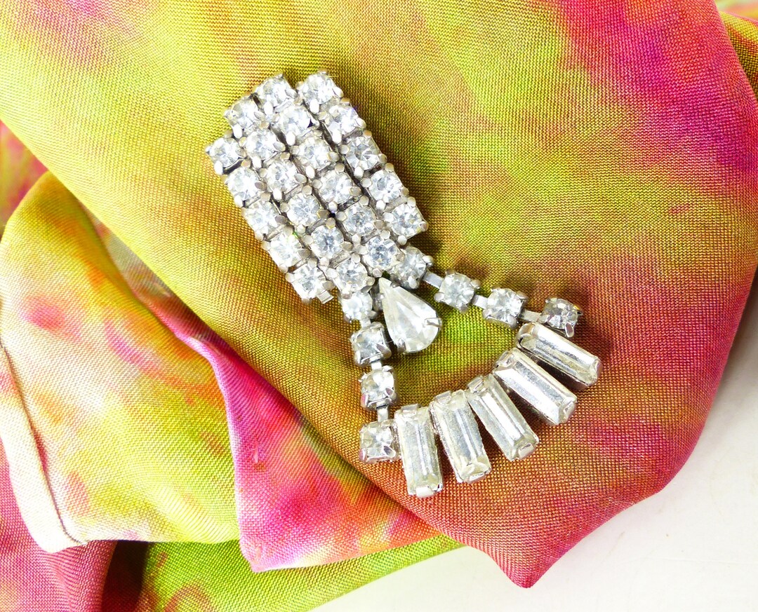 Glamorous Clear Rhinestone Baguette Crystal Dangle Mag TAK™ Etsy