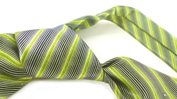 Buttery soft diagonal striped green & black silk … - image 4