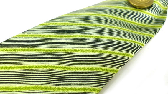 Buttery soft diagonal striped green & black silk … - image 3