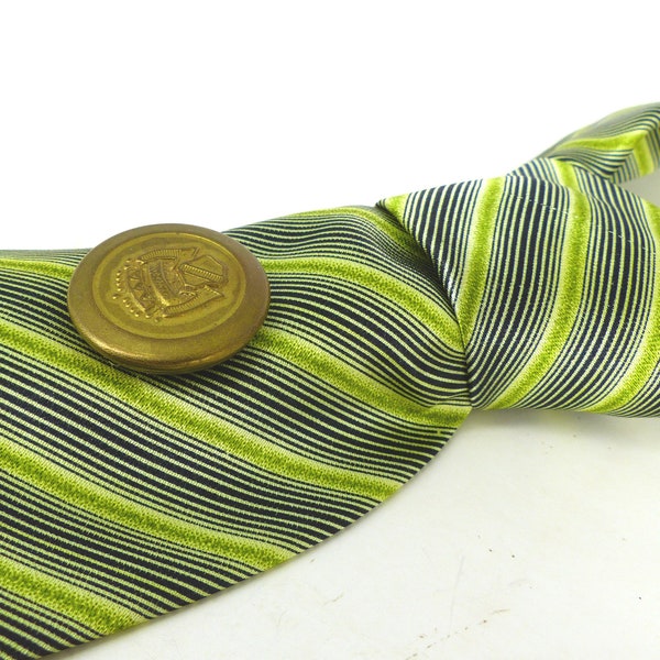 Buttery soft diagonal striped green & black silk feel necktie. By Robert Allan. Sort length. Classic, timeless style. Packaged as a gift.