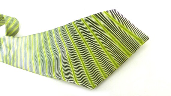 Buttery soft diagonal striped green & black silk … - image 8