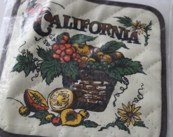 Vintage Pot Holder - Free domestic shipping