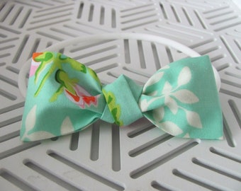 Floral bow / blue bow / rose bow