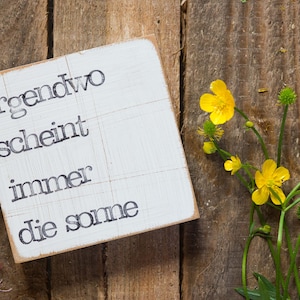 Placa de madeira com dizeres para decoração de casa de férias, placa com texto marítimo "em algum lugar..."