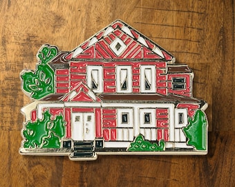 Red Farmhouse Pin Magnet - Snohomish Snyder House - Soft Enamel Pin - Historic Home Collectible - PNW - Washington