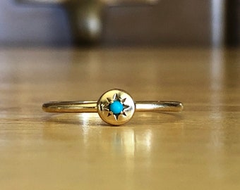 Gold Turquoise Ring 14k Yellow Gold Starburst - Size 5 3/4 Sizable - December Birthstone Engagement Wedding - Stacking Band Fine Jewelry