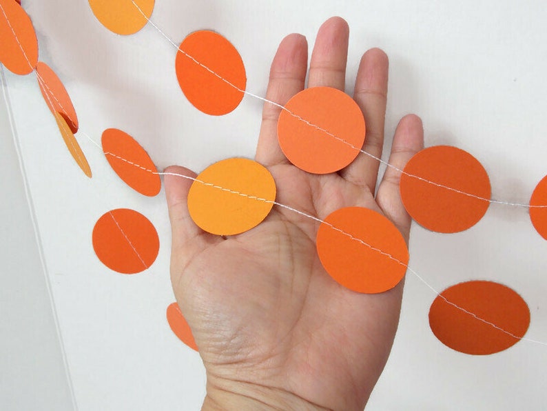 Shades of orange circle garland, Party decorations, Birthday decorations, Circle garland, Orange garland, Cake smash, Back to school image 2