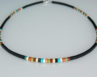 Collar Heishi de turquesa azabache y coral pipestone de Santo Domingo, nativo americano, hecho a mano, Dorene Calabaza, 19"