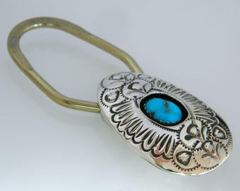 Llavero nativo americano de plata de ley con turquesa Kingman, estampado a mano, hecho a mano, Shirley Skeets, 2 1/2"