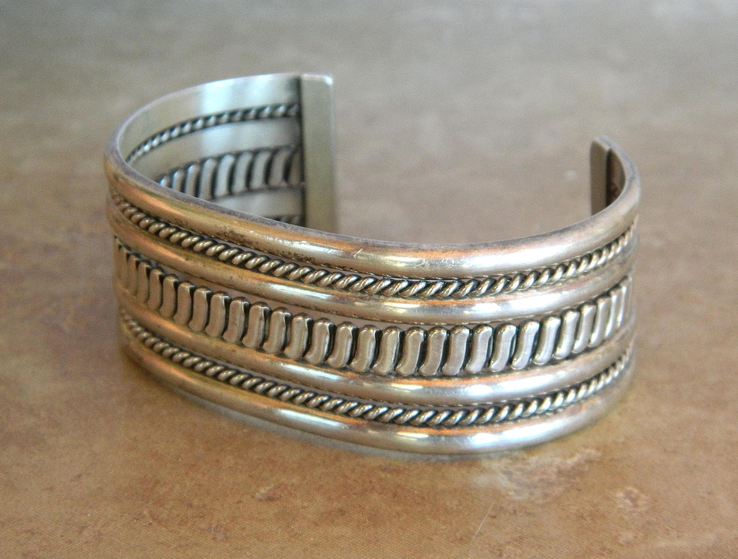 20 NAVAJO バングル『STERLING』『Tahe』シルバー925 Tahe Sterling - Etsy