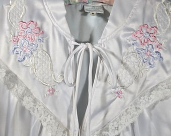 Vintage Gilligan O'Malley Nightgown - Floral Embroidery Lace, Size Medium