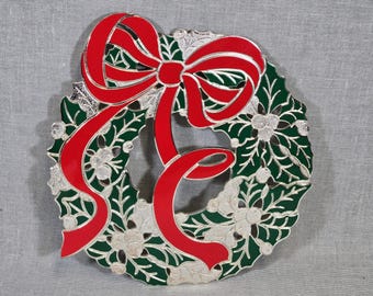 Vintage Enamel Holiday Wreath Trivet – Silver Plated Christmas Decor