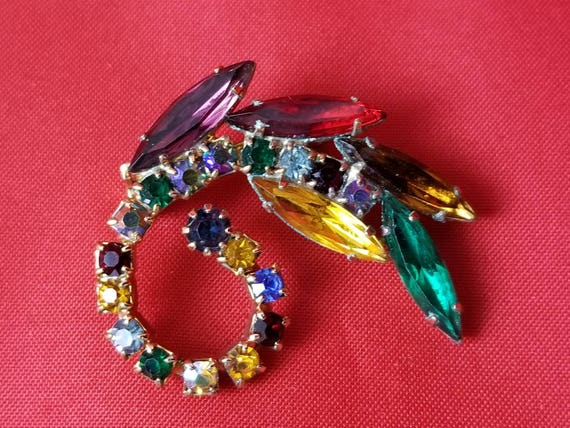 Multicolored and Faceted Rhinestone Floral Brooch… - image 3