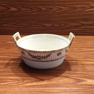 Vintage Hand Painted Nippon 2 Handled Bowl with Gilt Edging