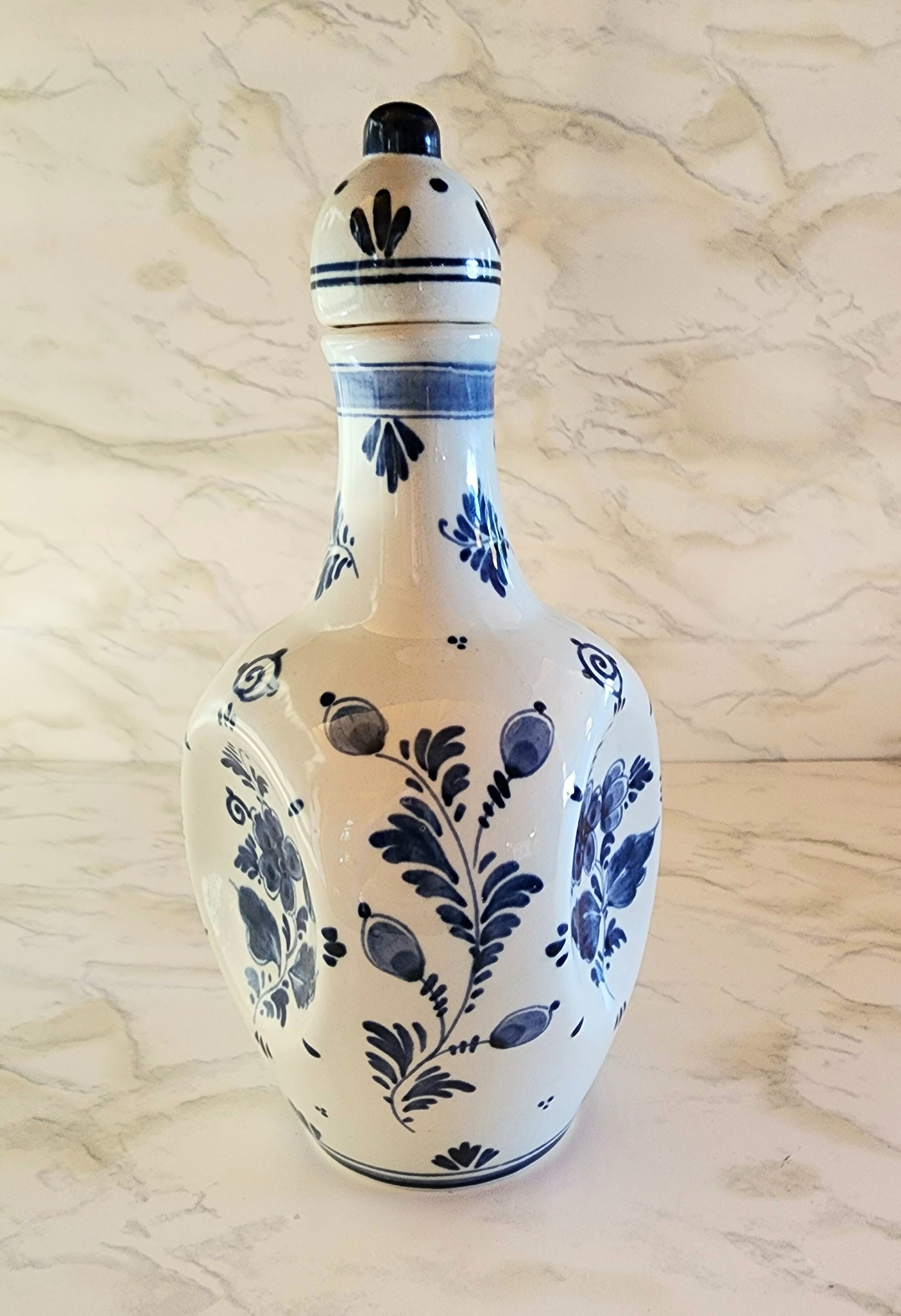 Vintage Hand Painted Blue Delft Hoppe Distilleries Pinch Decanter