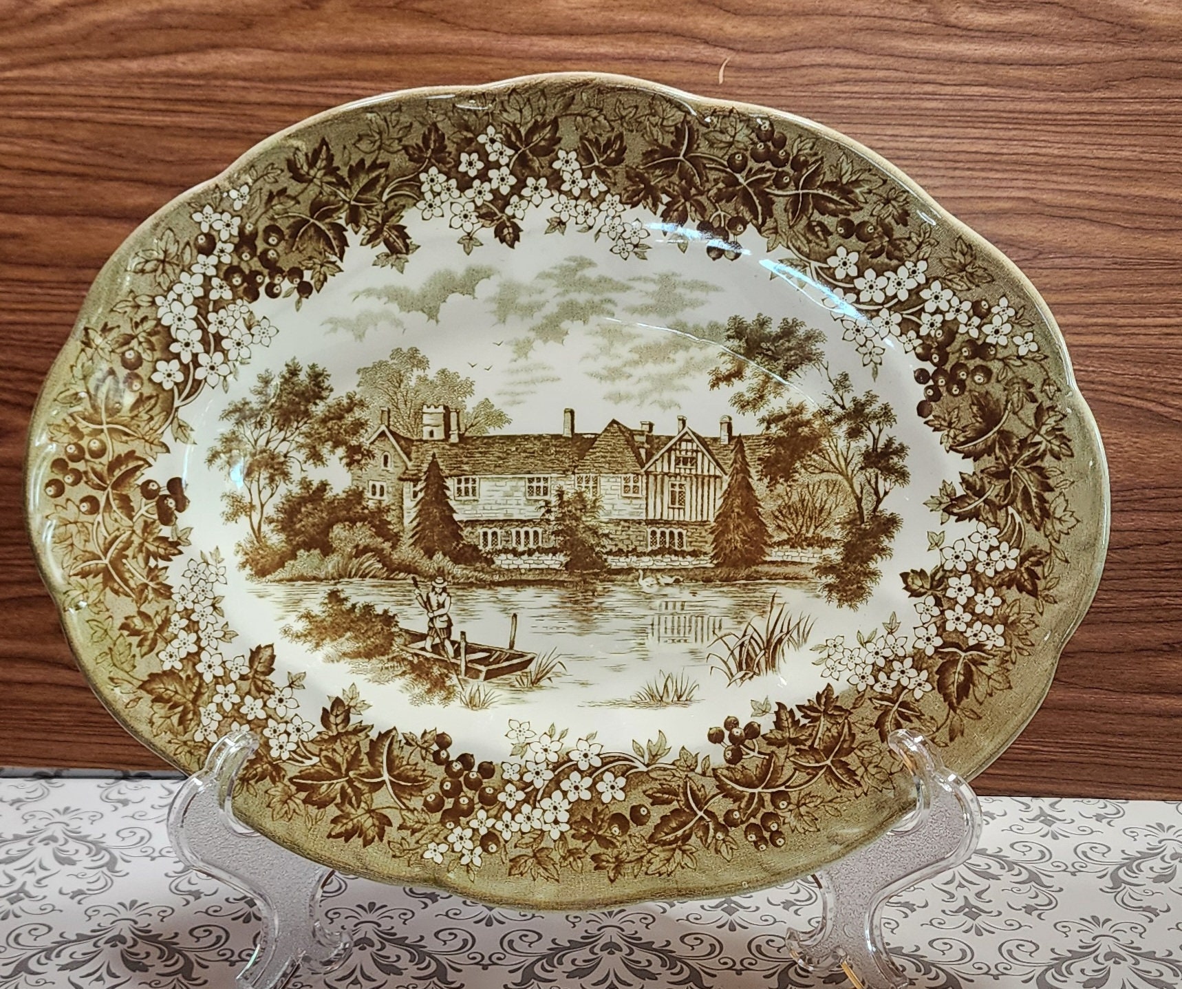Vintage Romantic England J&G Meakin English Ironstone China