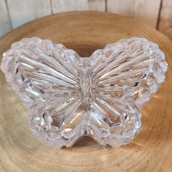 Small Crystal Cut Glass Butterfly Trinket Box with Lid Keepsake