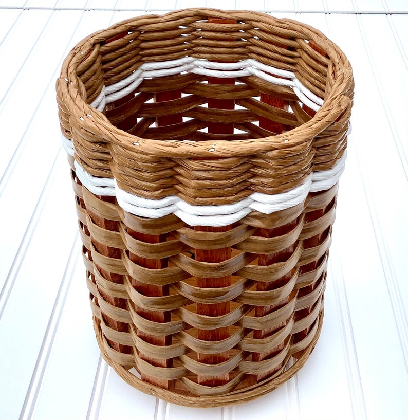 Plunger Basket Natural White