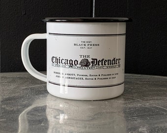 Taza de doble cara del periódico The Chicago Defender, Historia negra, Propiedad de negros, Periódicos negros, Periodismo negro