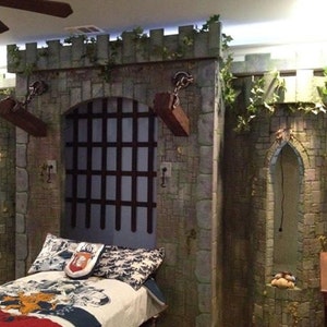 Castle Murphy Bed image 2