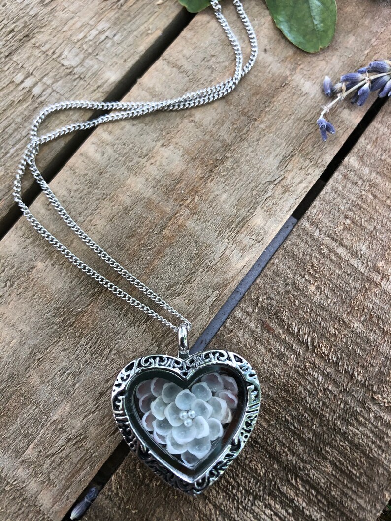 Shell Flower Necklace Locket Necklace Locket Pendant Heart locket Heart necklace Heart Jewelry Gift for her Keepsake Sea Sailor Valentines