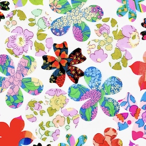 Liberty Fabric Flower Iron-On Applique Grab Bag (10–50) – Small Floral Patches for Quilting, Clothing Repair & Crafts