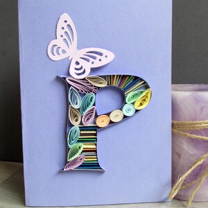 Paper Quilling 3D-monogram eerste letter P, gepersonaliseerde kaart 30e verjaardag, aangepaste personagecadeaus voor docenten