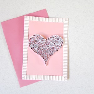 Papier Quilling Art blanc coeur ornement 30e anniversaire carte d'anniversaire, spécial fête des mères, cadeau fiancé romantique pour elle